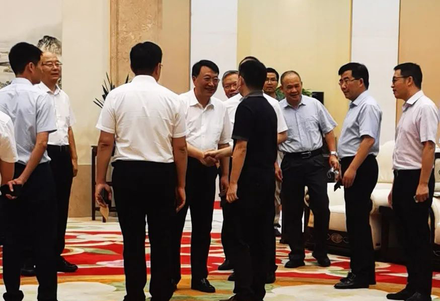 新闻 ｜ 安徽省省长王清宪举行政企座谈会 董事长王弢应邀出席